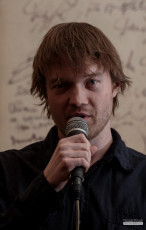 Vystoupení zpěváků v pražské Salmovské literární kavárně - 24.4.2016