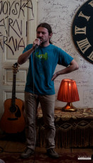 Vystoupení zpěváků v pražské Salmovské literární kavárně - 24.4.2016