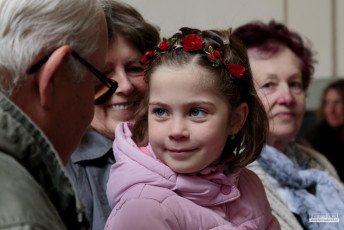Májový koncert sborů Sagitta a Song Ladies v ambitu plasského kláštera.