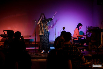 Odvážná pěvecká i kostýmní vystoupení na pohádkové Inventuře písní.