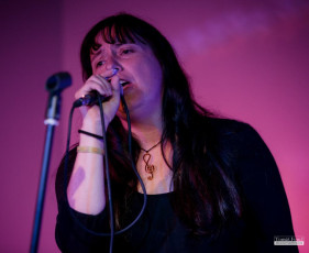 Odvážná pěvecká i kostýmní vystoupení na pohádkové Inventuře písní.