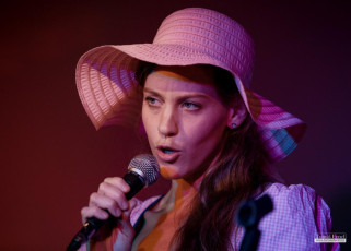 Odvážná pěvecká i kostýmní vystoupení na pohádkové Inventuře písní.